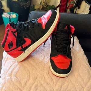 Jordan Black and Pink Sneakers Stylish Design